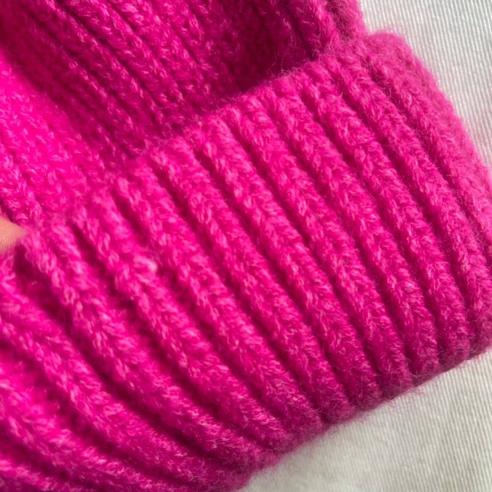 Designer hat - Picture 2 of 2